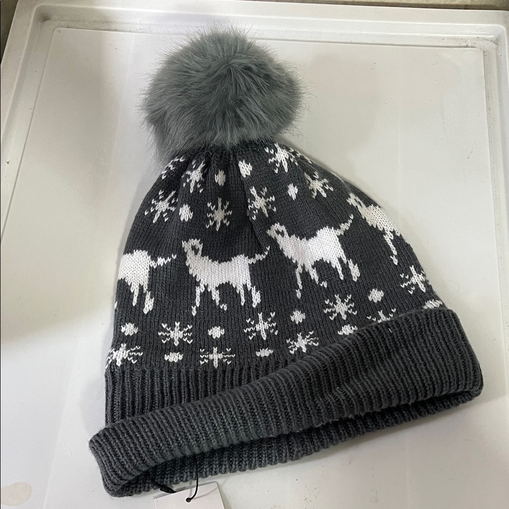 Vera Bradley Holiday Dogs Cozy Beanie